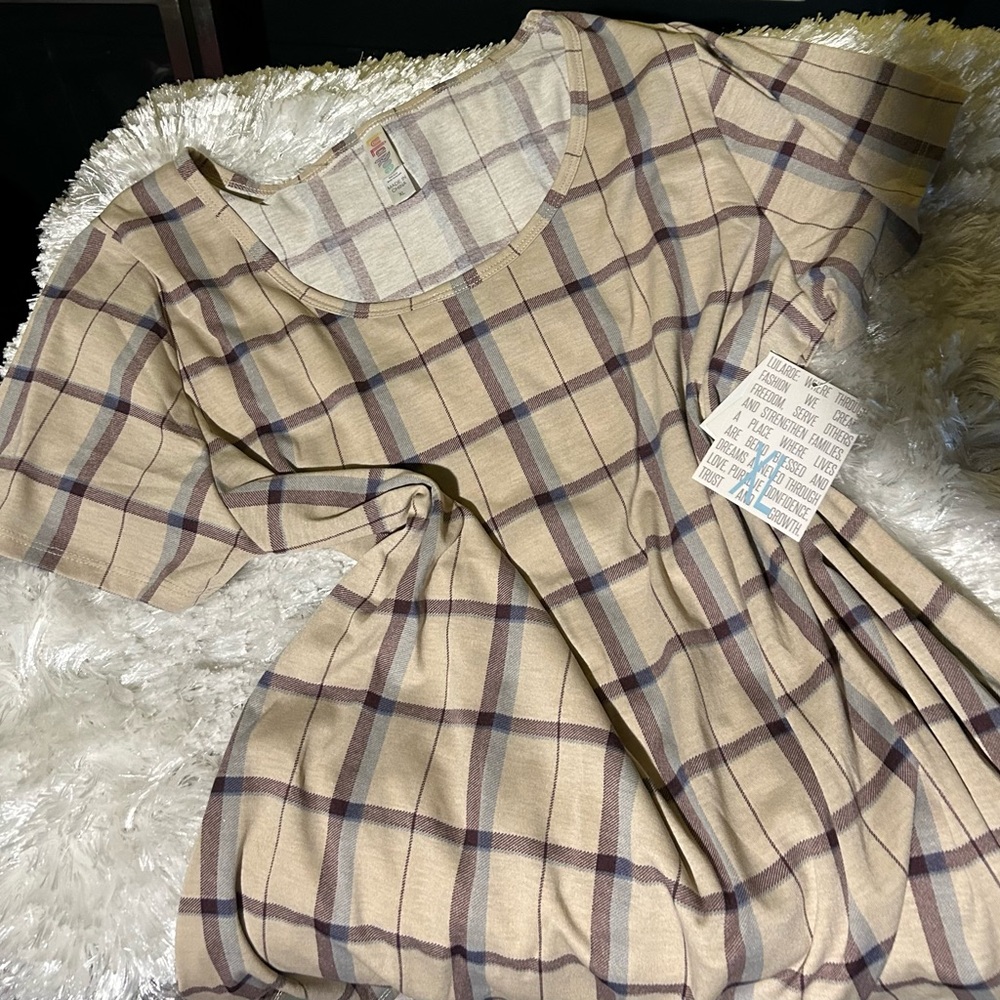 Beautiful plaid LuLaRoe Classic Tee.  Size XL.  Brand new with tags.
